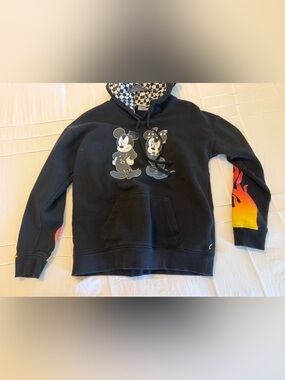 Disney x Vans Mickey & Minnie Hoodie – Size Small 🖤🔥